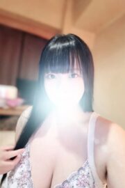 あやな