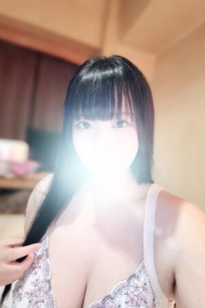 あやな