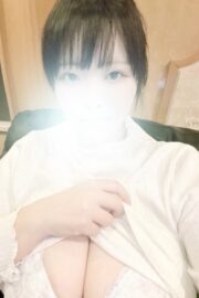 あやな
